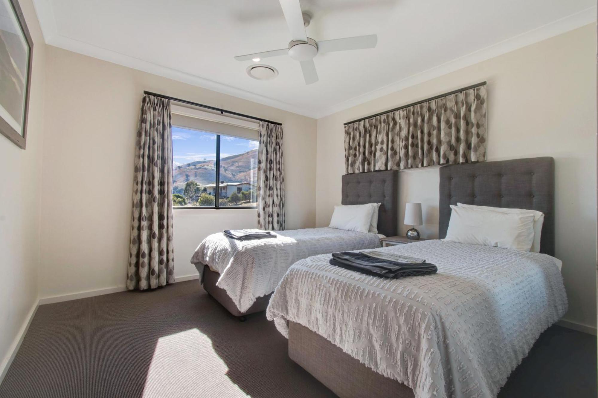 Elm Cottage Tumut Exterior foto